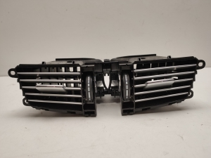   Interior panel ventilation grilles 