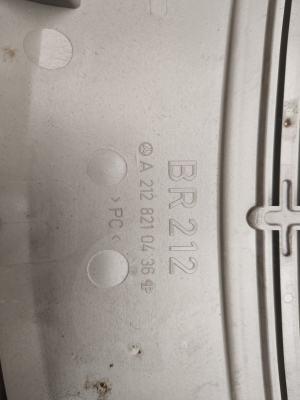 Mercedes Benz E-Class W212 (2009–2015) Sonstiges Innenraumteil A2128210436 - 3