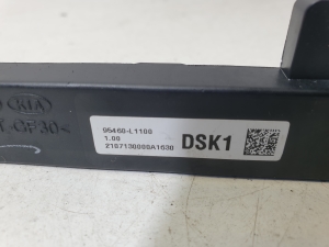 Hyundai Tucson (2015–2026) Antenna amplifier 95460L1100 - 2