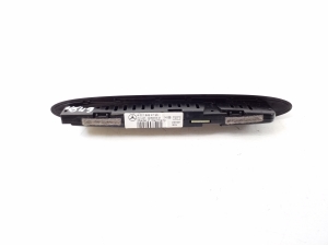 Mercedes Benz E-Class W212 (2009–2015) Parking system display A0015424723 - 2