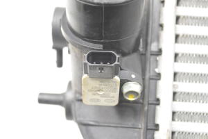 Kia Stonic I (2017–2026) Starpdzesētāja radiators 2827007300 - 3