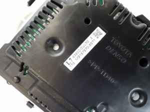 TOYOTA Yaris (2011–2020) Kombiinstrument - 2
