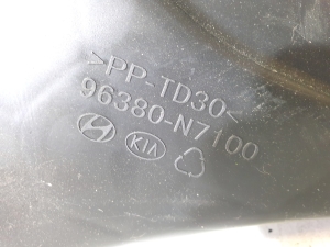 Hyundai Tucson (2015–2026) Speaker 96380N7100 - 3