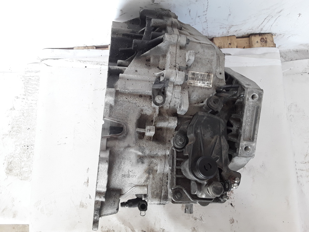 VOLVO V60 1 generation (2010-2020) Gearbox T1GH4 21083317