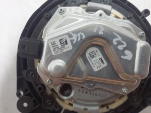 BMW 4 SERIES G22 (2020–2026) Salongi puhuri mootor 9382862 - 2