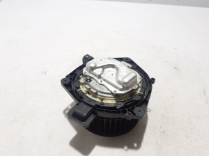 BMW 4 SERIES G22 (2020–2026) Salongi puhuri mootor 9382862 - 3