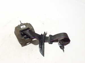   Ceinture de sécurité arrière 