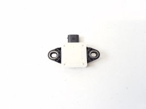 Mercedes Benz E-Class W212 (2009–2015) Other sensor A0009059101 - 3