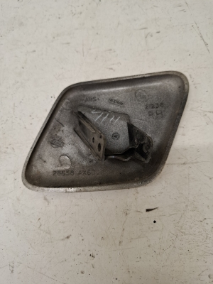 NISSAN Micra K12 (2002–2010) Front bumper headlight washer cap 28658AX600 - 2