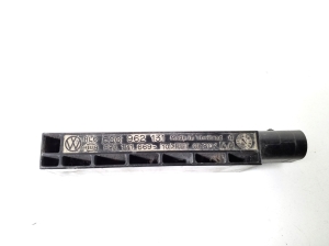 Skoda Octavia III (2013–2019) Antenna amplifier 5Q0962131 - 3