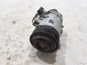 BMW 4 SERIES G22 (2020–2026) Konditsioneeri kompressor 7948807 - 4