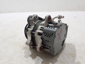 BMW 4 SERIES G22 (2020–2026) Generaator 8490540 - 2