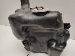  Windscreen washer tank front 
