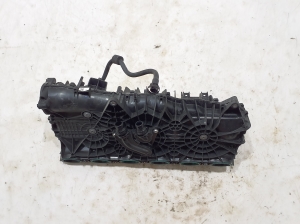BMW 4 SERIES G22 (2020–2026) Sisselaskekollektor 8647977 - 3