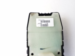 Jeep Grand Cherokee WK (2004–2010) Fensterheberschalter vorne - 3