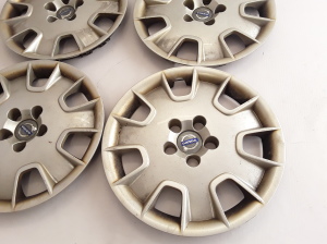 VOLVO XC60 (2008–2017) Riteņa dekoratīvais disks 30683237 - 2