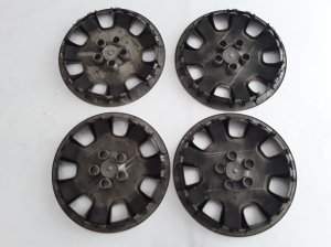 VOLVO XC60 (2008–2017) Riteņa dekoratīvais disks 30683237 - 4