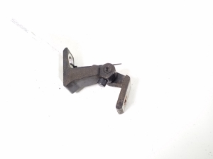   Rear side door lower hinge  - 8K0831401B 