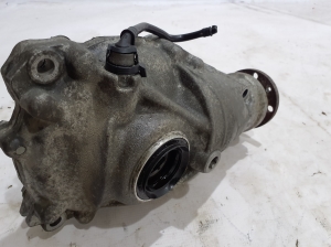 BMW 4 SERIES G22 (2020–2026) Esisilla reduktor 8623110 - 2
