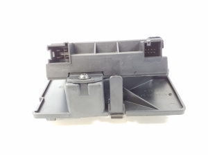 Mercedes Benz ML-Class 164 (2005–2011) Fuel pump control module A2129000306 - 2
