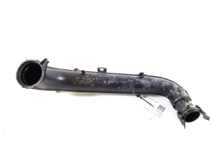   Pipe  - 04E145673M 