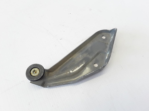 RENAULT Kangoo (2008–2020) Lükandukse kinnitus 8200497754 - 3