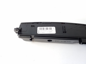 Mercedes Benz R-Class 251 (2006–2017) Warnblinkschalter A2518702010 - 2