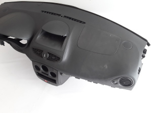 RENAULT Clio III (2005–2012) Dashboard and its parts 8200796281 - 3