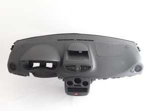 RENAULT Clio III (2005–2012) Dashboard and its parts 8200796281 - 7
