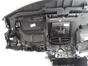 RENAULT Clio III (2005–2012) Dashboard and its parts 8200796281 - 10