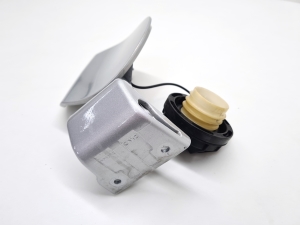 Hyundai i20 (2008–2014) Kütuse täiteava kork 695101J000 - 5