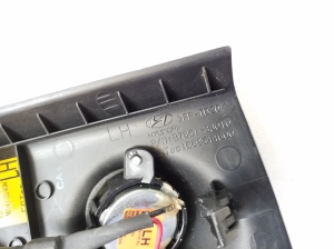 Hyundai ix55 (2008–2013) Cita priekšējo durvju detaļa 876513J010 - 3