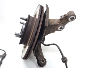 Hyundai i20 (2008–2014) Front wheel hub - 2