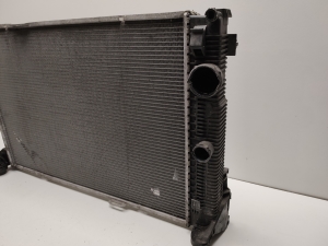  Cooling radiator 