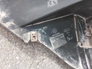  Front fender 