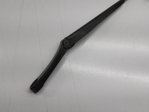  Windshield wiper blade 