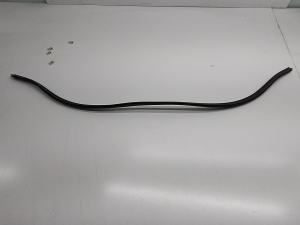   Sealing rubber under the hood 