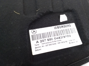 Mercedes Benz E-Class W207 (2009–2017) Trunk carpet A2076800442 - 3