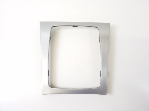  Gear lever trim 
