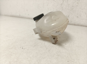 Opel Astra K (2015–2021) Coolant reservoir 13459964 - 4