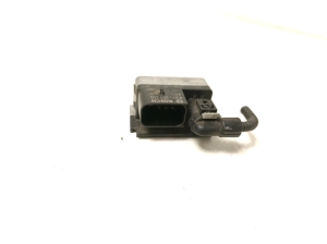 BMW 1 SERIES F20 (2010–2026) Glow plug relay 8514120 - 5
