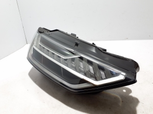 AUDI A7 (2018–2026) Scheinwerfer vorne 4K8941036F - 5