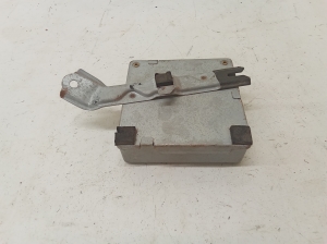 TOYOTA Land Cruiser 90 (1996–2002) ABS bloks 8954060060 - 2