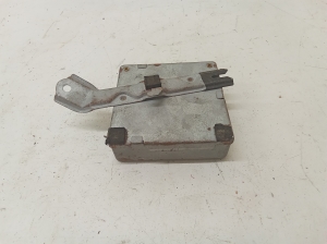 TOYOTA Land Cruiser 90 (1996–2002) ABS bloks 8954060060 - 3