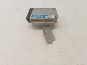 TOYOTA Land Cruiser 90 (1996–2002) ABS-ploki relee 8954060100 - 3