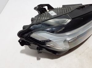 VOLVO XC60 (2017–2026) Phare avant 32420440 - 6