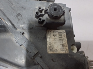 Volkswagen Tiguan (2017–2026) Scheinwerfer vorne 5NB941081A - 3