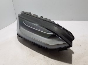 Tesla Model X X (2015–2026) Scheinwerfer vorne 1034319 - 3