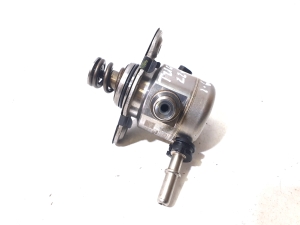 Kraftstoffpumpe - 353262M500
