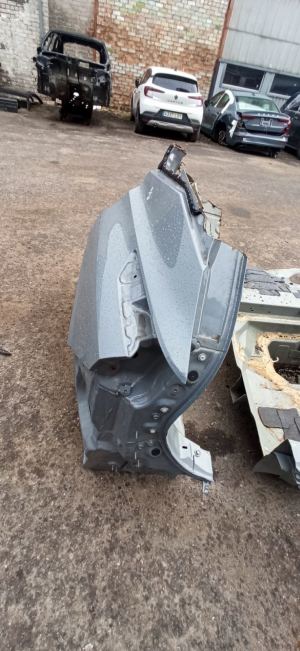 Rear fender and its parts - G8113HN2MA